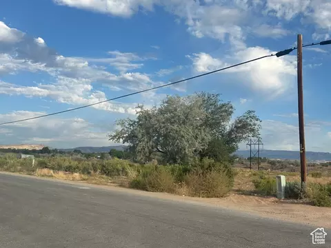 3331 E 3500 S #4, Vernal, UT 84078