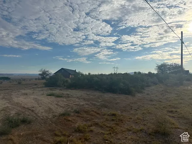  3331 E 3500 S #4, Vernal, UT 84078 photo 4