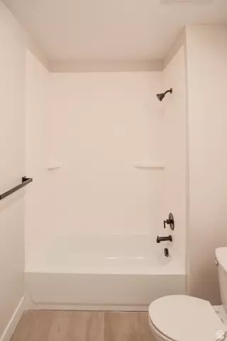Bath - 346 E 200 S #A207, Moab, UT 84532 photo 3 of 3
