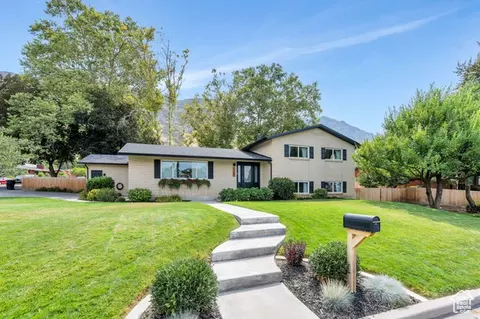3202 Cherokee Ln, Provo, UT 84604