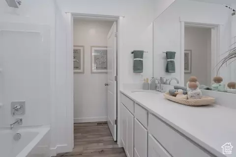 Bath - 126 E Clear Granite Way #103, Eagle Mountain, UT 84005 photo 4 of 4