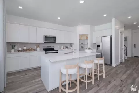 Kitchen - 126 E Clear Granite Way #103, Eagle Mountain, UT 84005 photo 3 of 5