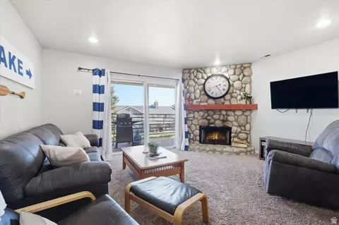 929 N Harbor Village East Dr E #216B, Garden City, UT 84028