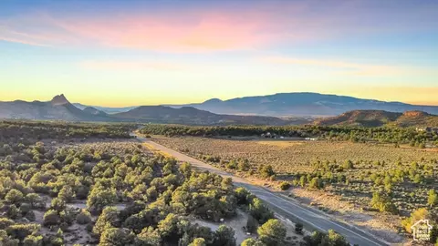 713 W Eagle, Grover, UT 84773 photo 32