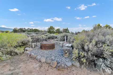 713 W Eagle, Grover, UT 84773 photo 11