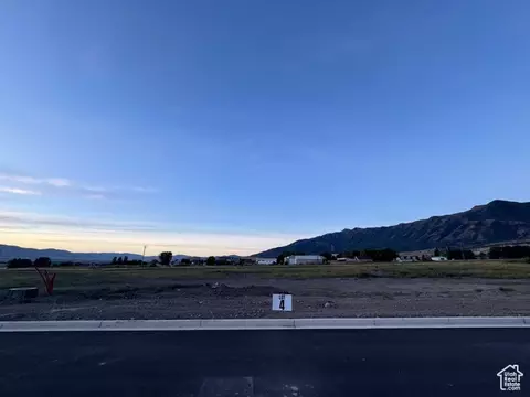 26 W 850 N #4, Mendon, UT 84325