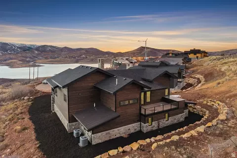 10640 N Reflection Rdg #R6, Hideout, UT 84036