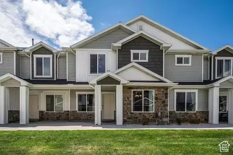 250 W Seasons Ln # 30, Garden City, UT 84028