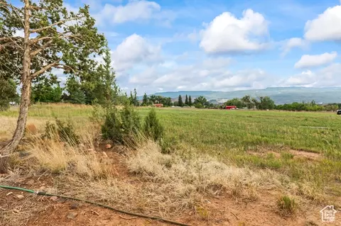 Undisclosed, Torrey, UT 84775 photo 5