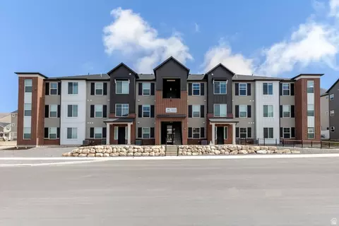 Exterior - 4653 S Alder Dr #H303, Mapleton, UT 84664 photo 1 of 1