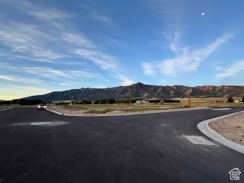 876 N 75 W #9, Mendon, UT 84325 photo 3