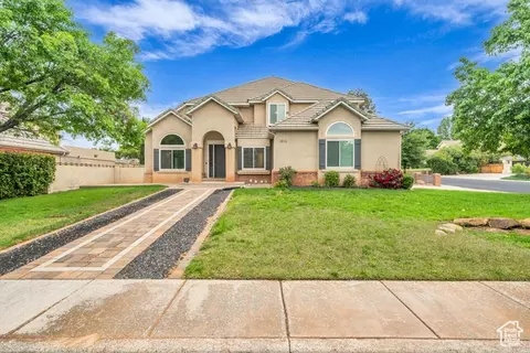 1659 S Cobblestone Ln, Saint George, UT 84790