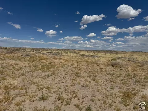 2000 E 10500 N, Delta, UT 84624 photo 7