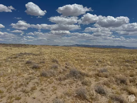 2000 E 10500 N, Delta, UT 84624 photo 10