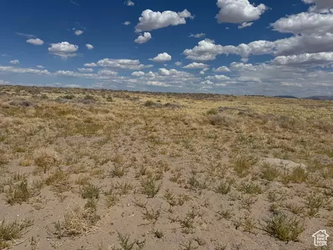 2000 E 10500 N, Delta, UT 84624 photo 4