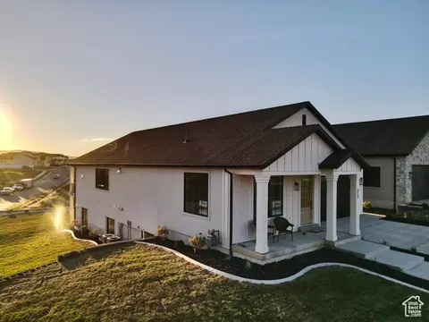 657 N Heritage St W #9, Mapleton, UT 84664 photo 3