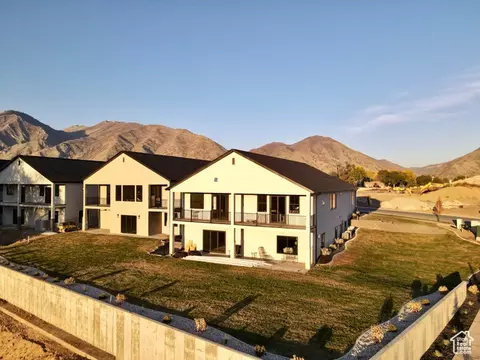657 N Heritage St W #9, Mapleton, UT 84664 photo 4