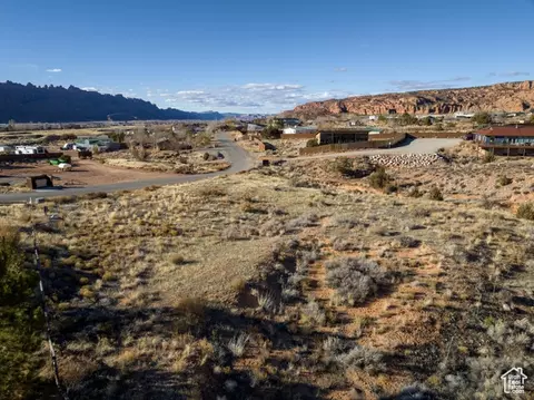 185 E Mt Peale Dr #50A, Moab, UT 84532 photo 3
