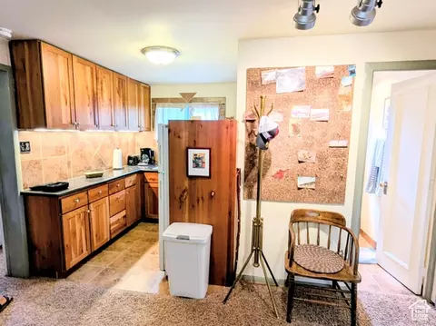 Kitchen - 199 S 400 E, Moab, UT 84532 photo 2 of 2