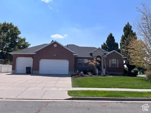 567 W 3575 S, Syracuse, UT 84075