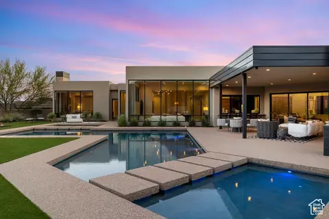 362 N Turtle Point Dr, Ivins, UT 84738