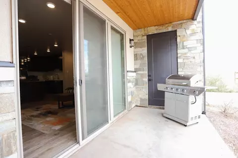 Exterior - 2331 S Mesa Rd #E-3, Moab, UT 84532 photo 18 of 20