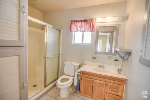 Bath - 2373 E 190 Navajo Trl N, Beaver, UT 84713 photo 3 of 3