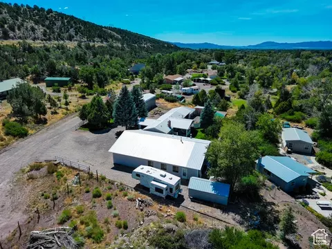 View/Area - 2373 E 190 Navajo Trl N, Beaver, UT 84713 photo 7 of 10