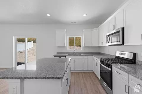 Kitchen - 7272 Bald Eagle Way N, Eagle Mountain, UT 84005 photo 2 of 3