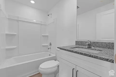Bath - 7272 Bald Eagle Way N, Eagle Mountain, UT 84005 photo 1 of 4