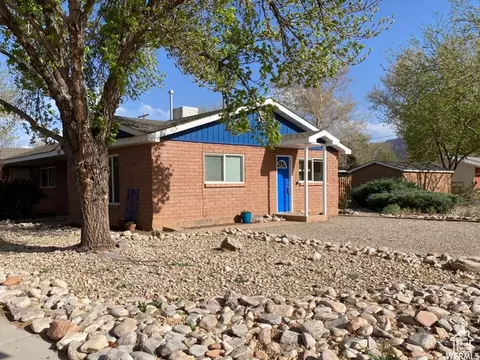 Exterior - 247 W 400 N #1, Moab, UT 84532 photo 4 of 5