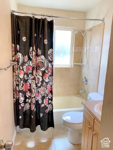 Bath - 247 W 400 N #1, Moab, UT 84532 photo 1 of 2