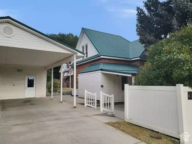 Exterior - 416 N 100 W, Malad City, ID 83252 photo 2 of 6