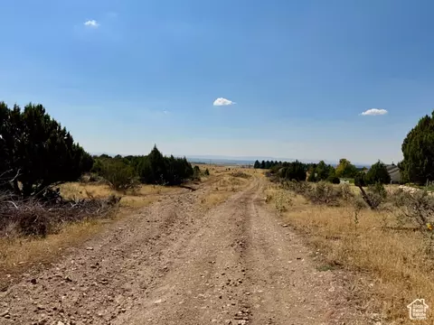 760 E 700 S, Fillmore, UT 84631 photo 10