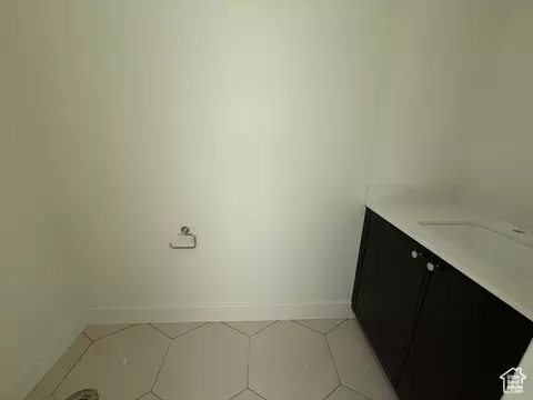 Bath - 804 N 150 E #4, American Fork, UT 84003 photo 1 of 5