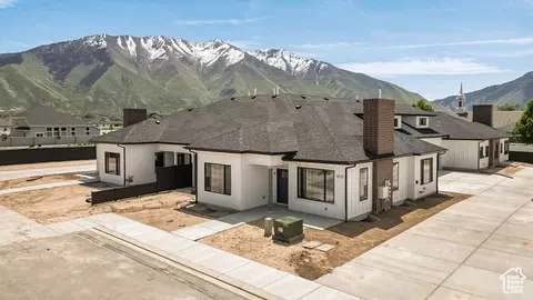 Exterior - 1631 W Century Ln #B, Mapleton, UT 84664 photo 6 of 6