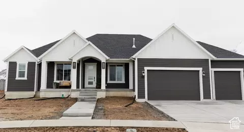 3056 E Canyon Meadows Dr #330, Spanish Fork, UT 84660