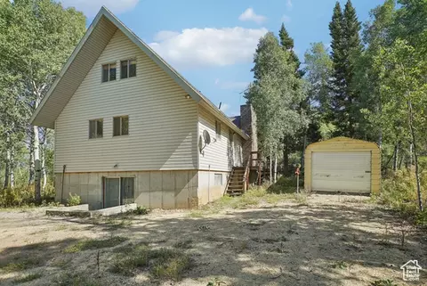 Exterior - 5518 E Ashley Dr, Oakley, UT 84055 photo 5 of 7
