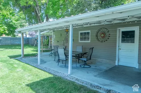 Exterior - 665 E 400 S, River Heights, UT 84321 photo 4 of 6