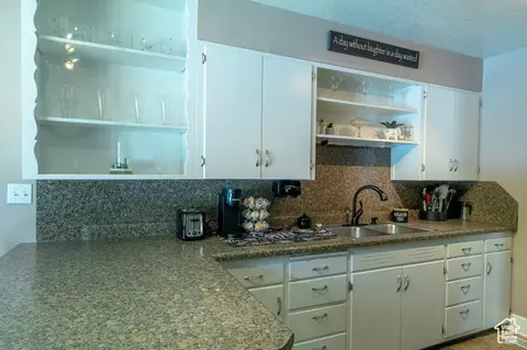 Kitchen - 665 E 400 S, River Heights, UT 84321 photo 2 of 3