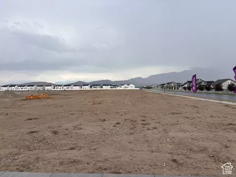 401 E Aviator Ave N, Eagle Mountain, UT 84005 photo 2