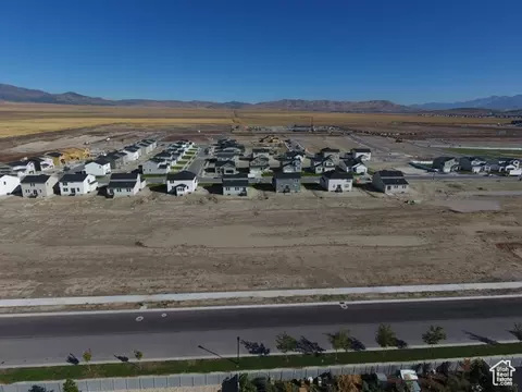 201 E Aviator Ave N, Eagle Mountain, UT 84005 photo 4