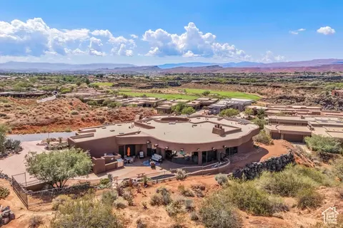 2466 W Cohonina Trl, Saint George, UT 84770