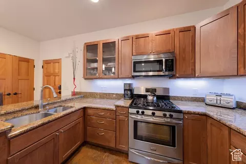 Kitchen - 57 E Center St #2, Moab, UT 84532 photo 5 of 7
