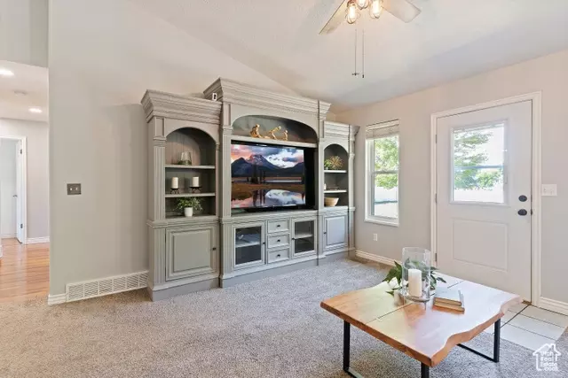 Living - 454 S Jay St W, Kaysville, UT 84037 photo 1 of 2