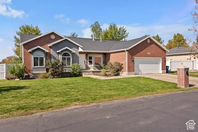 Exterior - 454 S Jay St W, Kaysville, UT 84037 photo 6 of 6