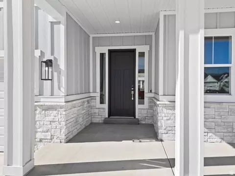 Exterior - 18 S Crimson Way #304, Mapleton, UT 84664 photo 3 of 3