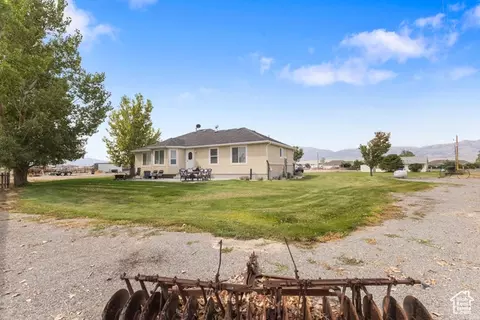 Exterior - 415 S Worthington St, Grantsville, UT 84029 photo 4 of 4