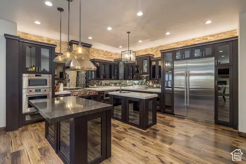 Kitchen - 1261 N Main Rubicon Trl #R-1, Moab, UT 84532 photo 3 of 4