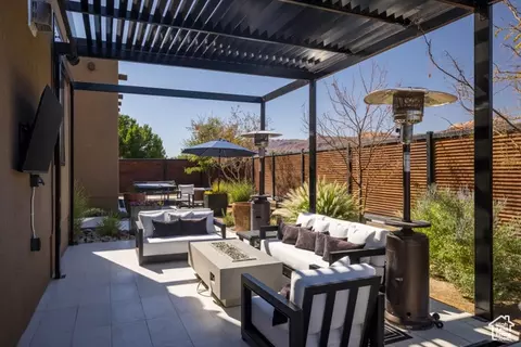 Exterior - 1261 N Main Rubicon Trl #R-1, Moab, UT 84532 photo 7 of 35